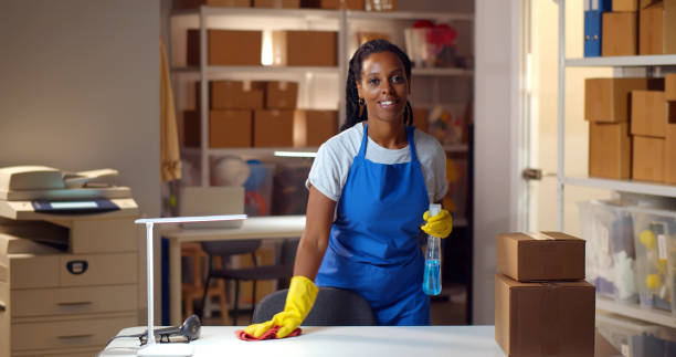 How Often Should a Commercial Space Be Professionally Cleaned?